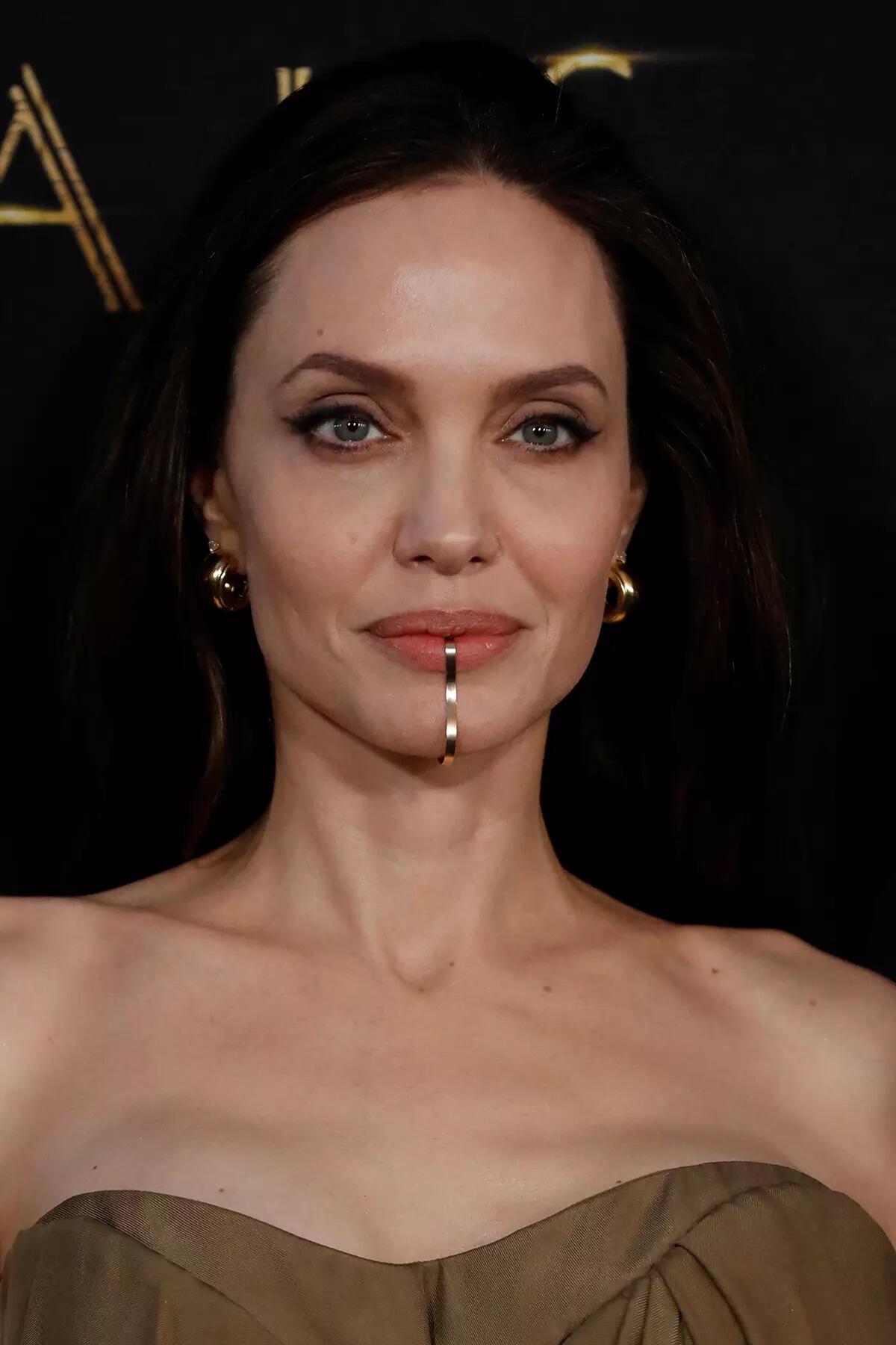 'Eternals' Premiere: Angelina Jolie ups her style game in chin cuff